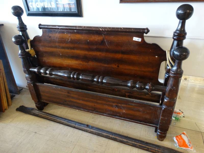 lot 7778 image: Solid Wood Canon ball bed- Head and Foot Board