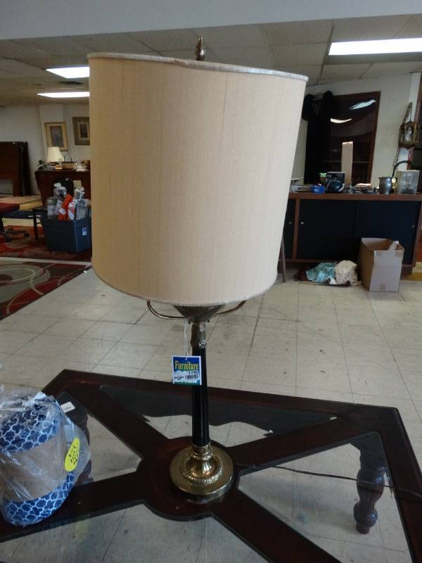 lot 7795 image: Black Table Lamp