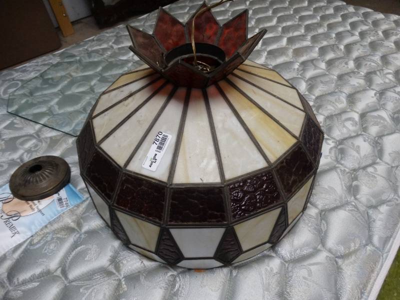 lot 7870 image: Stained Glass Hanging Light