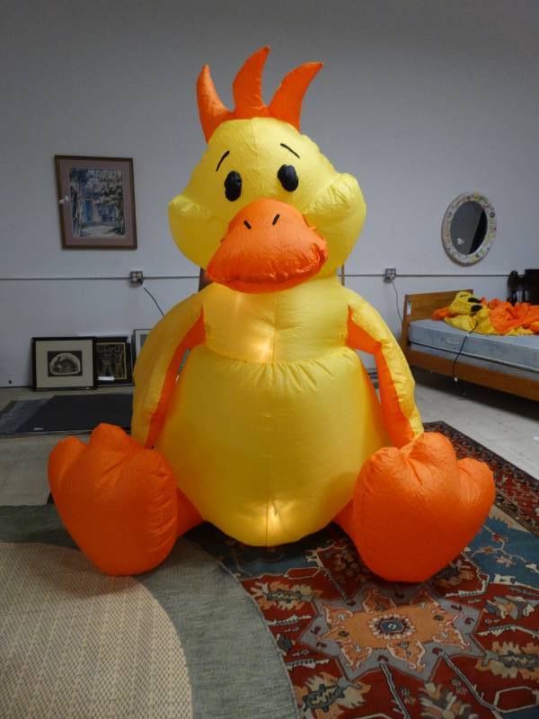 lot 7886 image: HUGE inflatable Duck Awesome