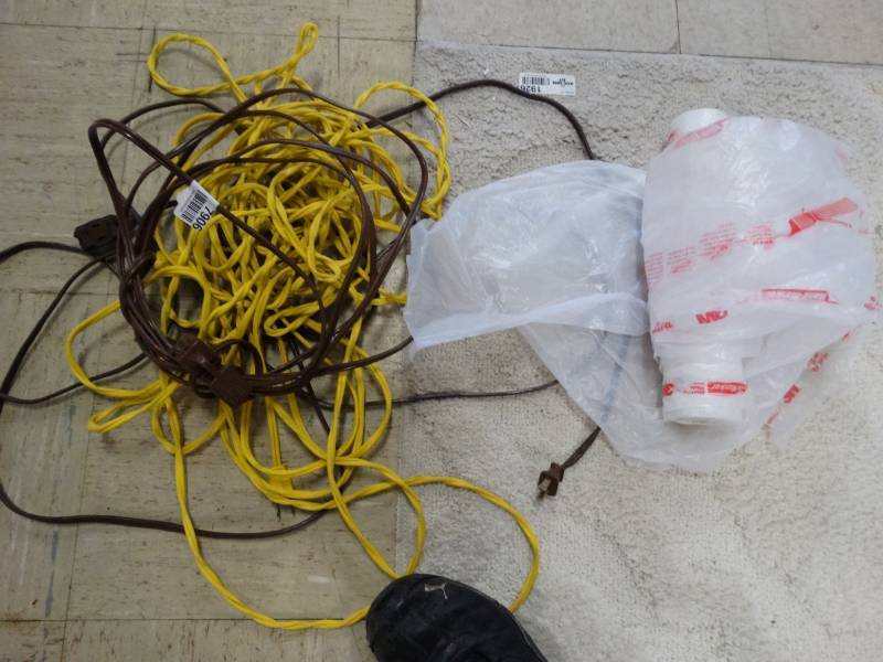 lot 7906 image: extension cords & painters plastic