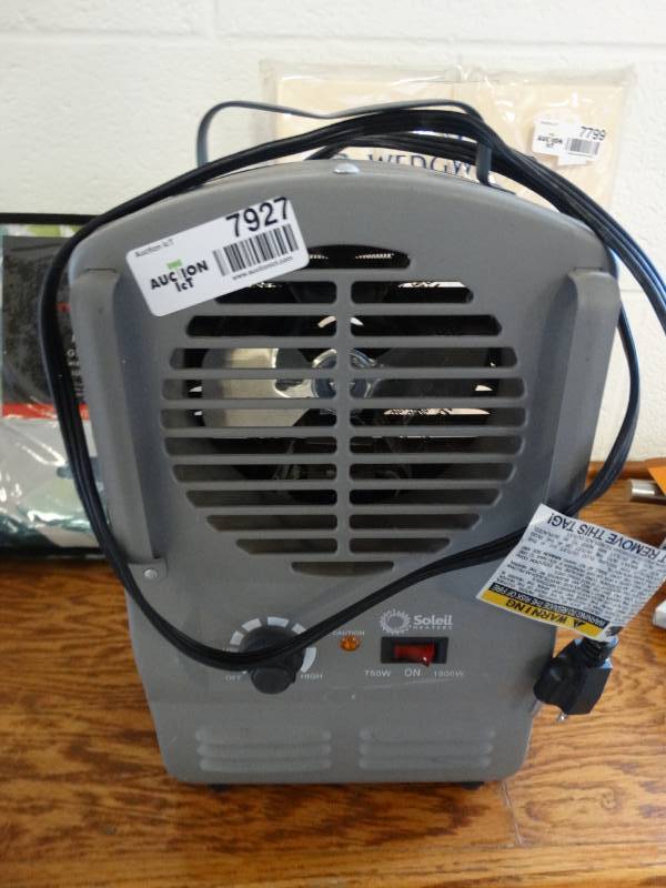 lot 7927 image: Milk house heater
