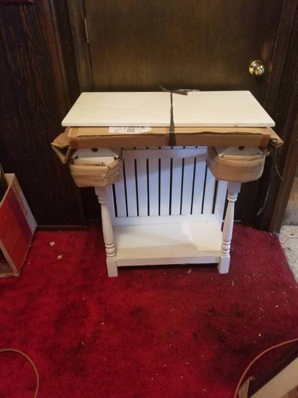 lot 16043 image: Birdhouse Console Table NIB - JC Penneys