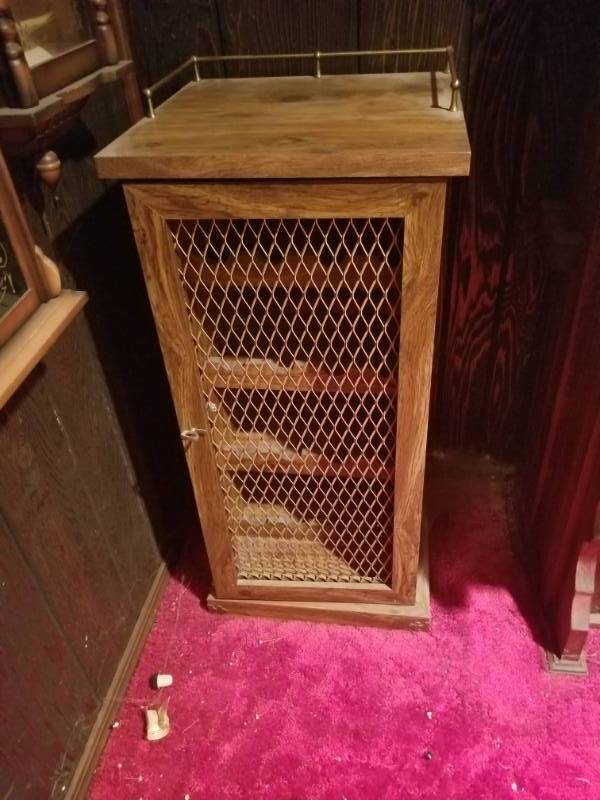 lot 16069 image: Wood Wine Storage Cabinet