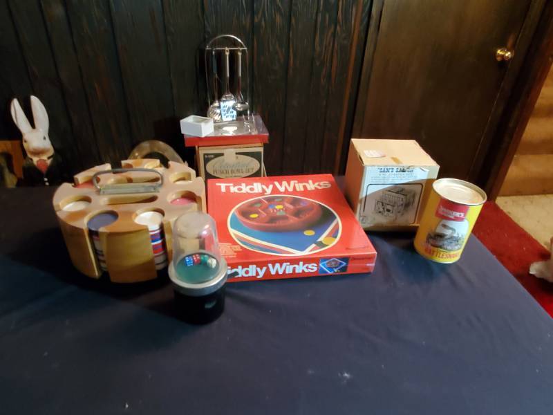 lot 16088 image: Tiddly Winks, Poker Chips, Canned Rattlesnake�