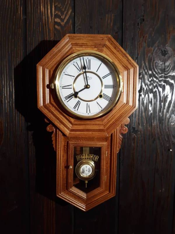 lot 16103 image: D&A Regulator Pendulum Clock in Wood Case