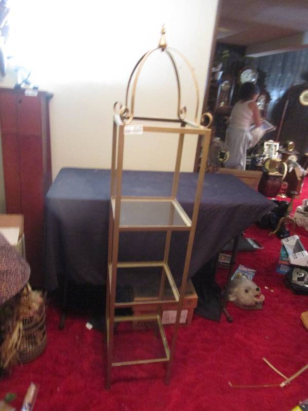 lot 16168 image: Brass 3 Glass Shelved Display Shelf