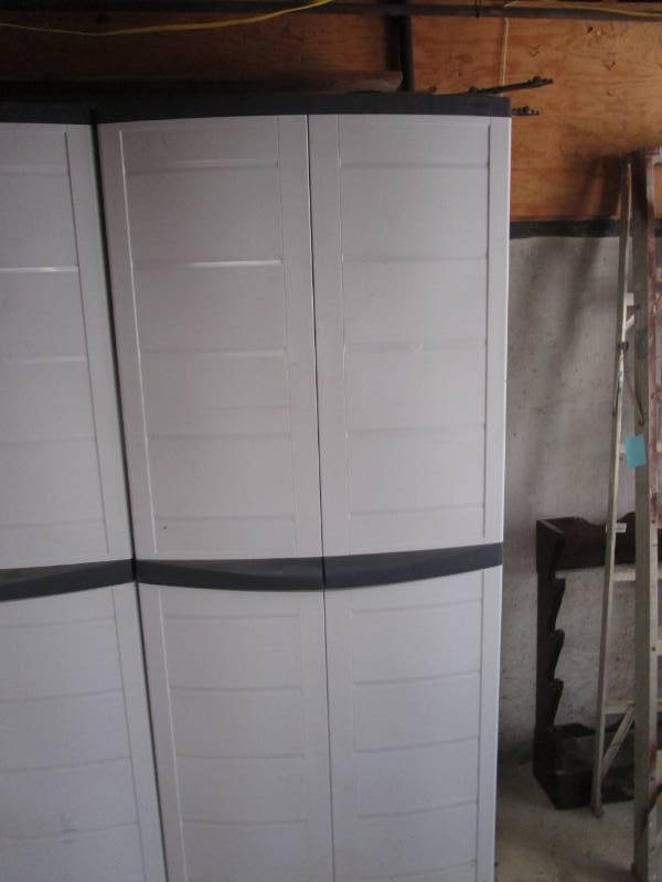 lot 16194 image: Plastic Two Door Upright Storage Cabinet