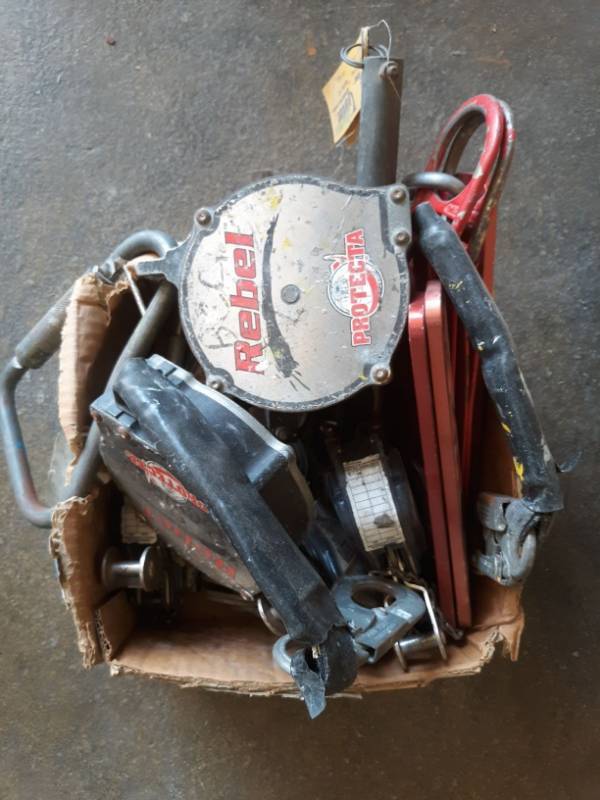 lot 9771 image: Safety Harness Gear