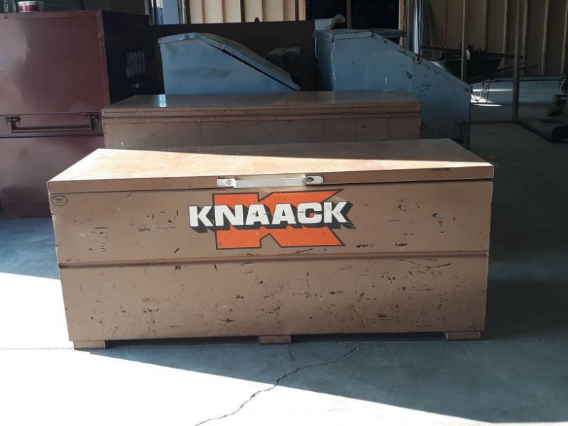 lot 5359 image: Knaack Job Master Jawbox With (2) Interior Tool Boxes