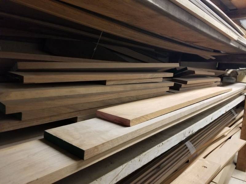 lot 5387 image: Leftover Trim From Jobsites