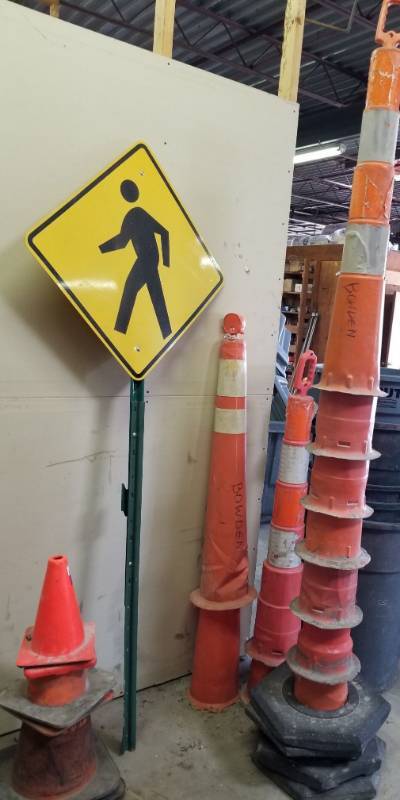 lot 5418 image: Safety Cones and Sign
