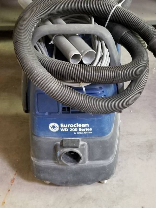 lot 5461 image: Euroclean WD 200 Series Hepa Machine