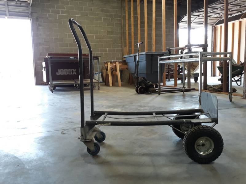 lot 5481 image: Rolling Dolly