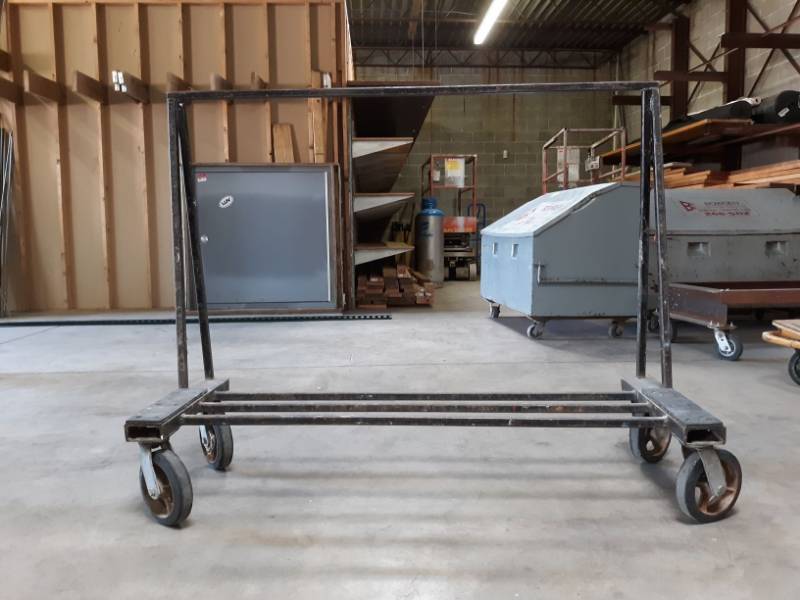 lot 5486 image: Rolling Cart