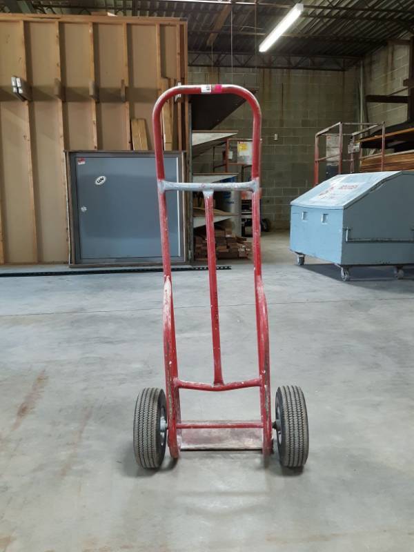 lot 5489 image: Two Wheeled Dolly