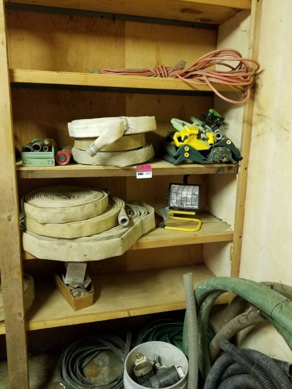 lot 5499 image: Heavy Duty Hoses, Sprinklers, Extension Cord And More