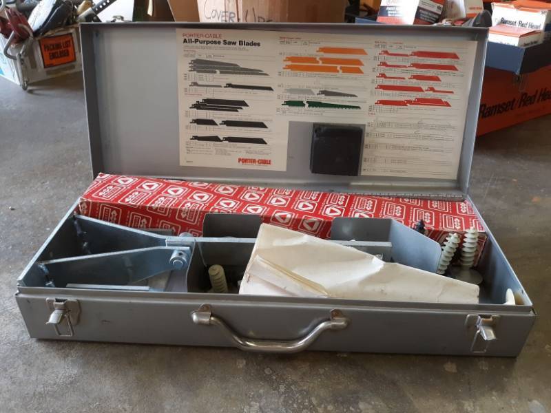 lot 9773 image: Roof Fastener Pull Out And More