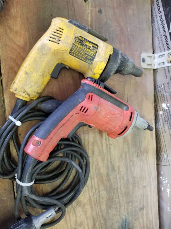 lot 9783 image: Dewalt Deck Screwdriver and Milwaukee Drill