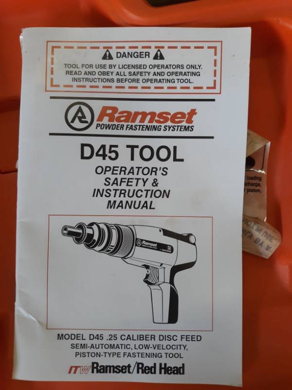lot 9796 image: Ramset Model D45 .25 Caliber Disc Feed