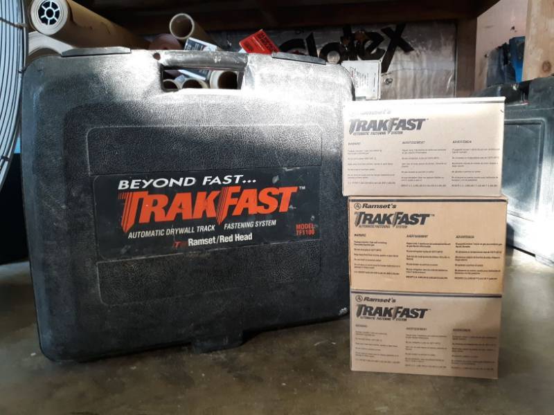 lot 9802 image: Trakfast Automatic Drywall Track Fastening System
