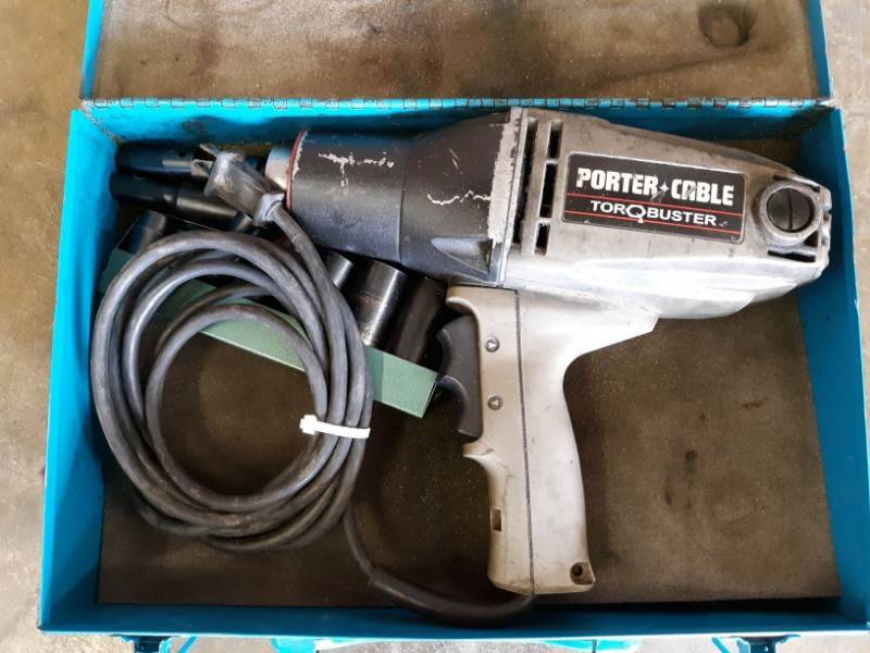 lot 9806 image: Porter And Cable Impact Wrench Model 6626