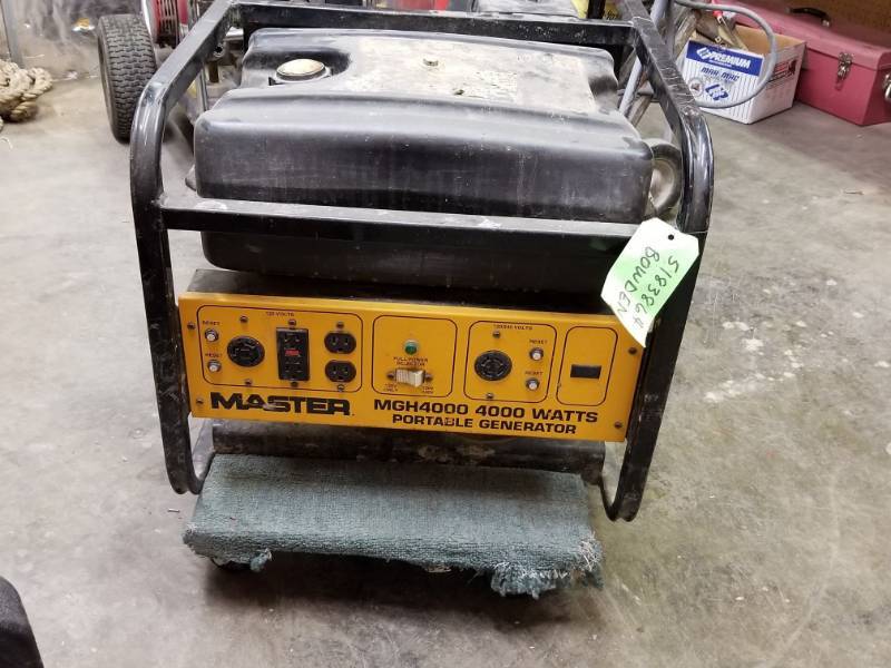 lot 9825 image: Master MGH4000 Portable Generator
