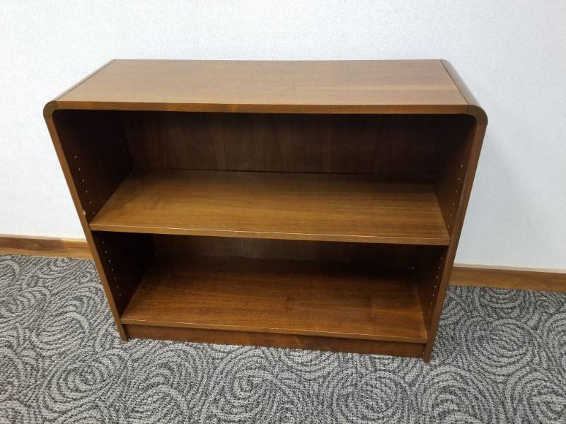 lot 9871 image: Wood Bookcase