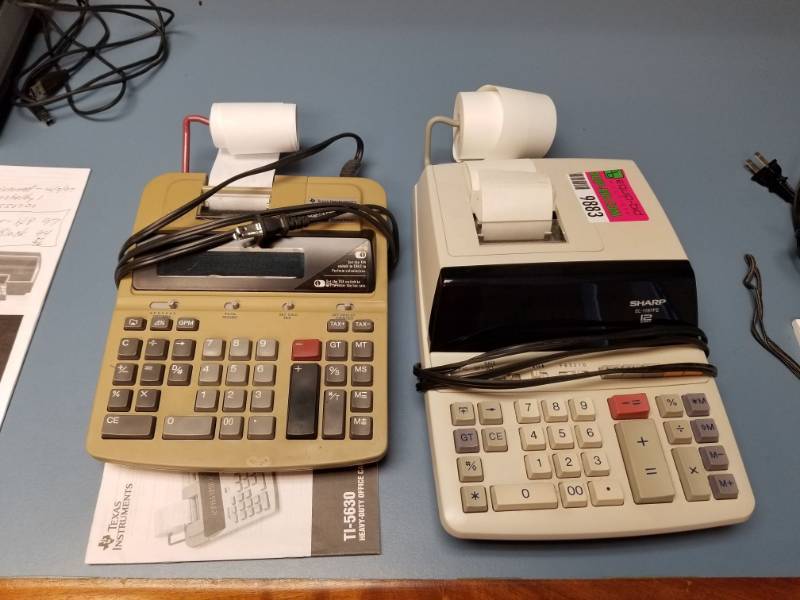 lot 9883 image: 2 Office Calculators