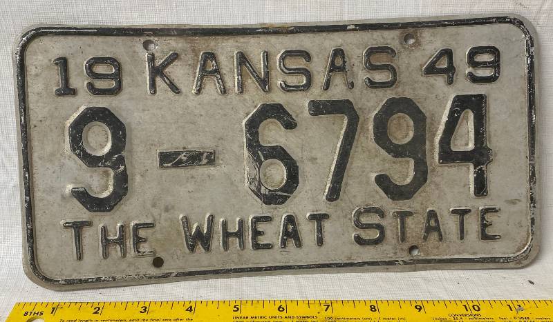 lot 4175 image: Vintage - 1949 - Kansas - Butler County - Metal License Plate - The Wheat State