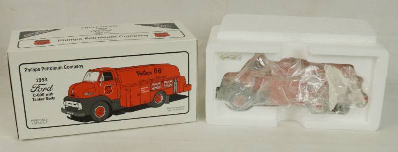 lot 6067 image: Truck Coin Bank - Phillips 66 Petroleum Company - 134 scale 1953 Ford C-600 w tanker body w KEY - NEW IN BOX 19-1955