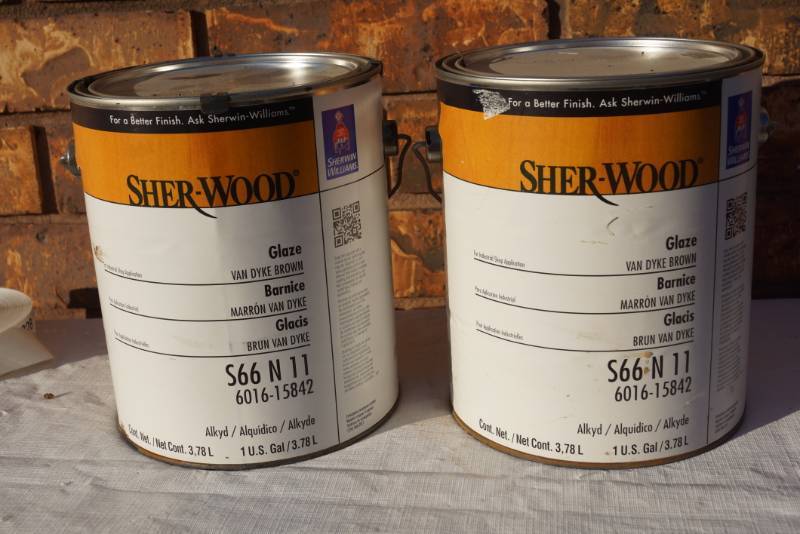 lot 4222 image: 2 Gallon Cans of Sherwin Williams - Sher-Wood Glaze - Some Tinted and Some New Product - MISTINT PAINT SALE