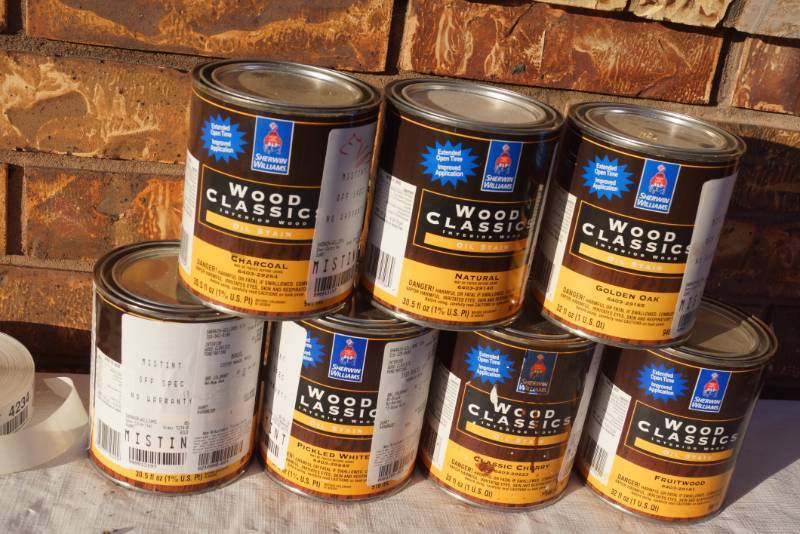 lot 4228 image: Lot of Sherwin Williams Wood Classics Oil Stain