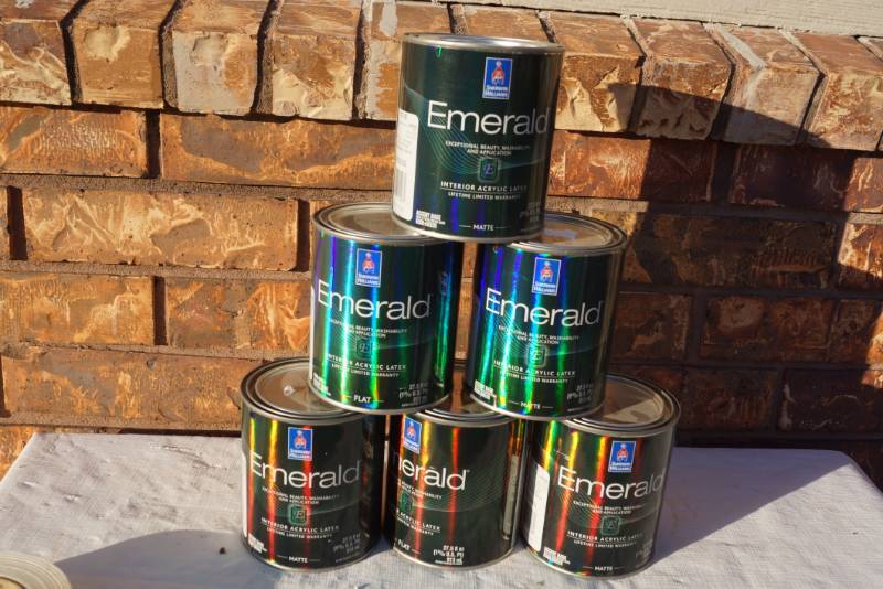 lot 4229 image: 6 Cans of Sherwin Williams Emerald - Some Tinted and Some New Product - MISTINT PAINT SALE