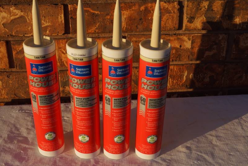 lot 4258 image: 4 Tubes of Sherwin Williams Power House Tan Caulking
