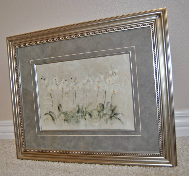 lot 3125 image: Beautiful Wall Decor