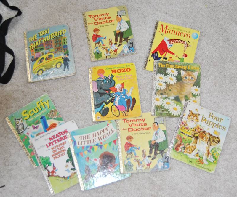 lot 3185 image: Lot of Childrens Little Golden Books