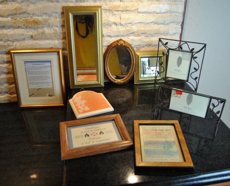 lot 3315 image: Lot of Misc. Picture Frames and Mirrors GREAT DECOR