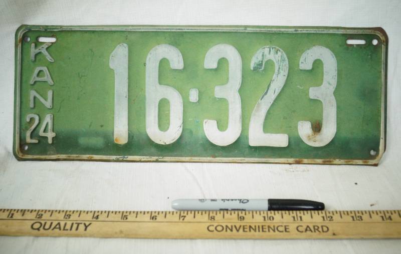 lot 1401 image: Vintage Heavy 1924 Kansas License Plate -  Very Cool Find