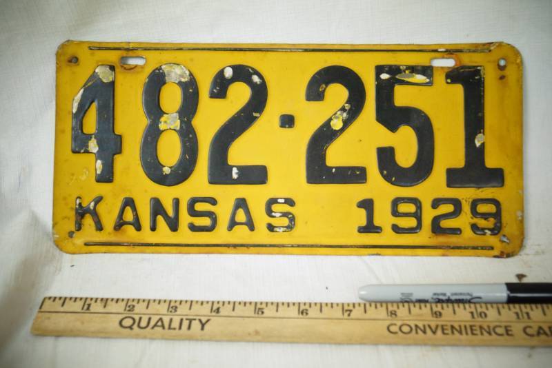 lot 1406 image: Vintage Heavy 1929 Kansas License Plate -  Very Cool Find