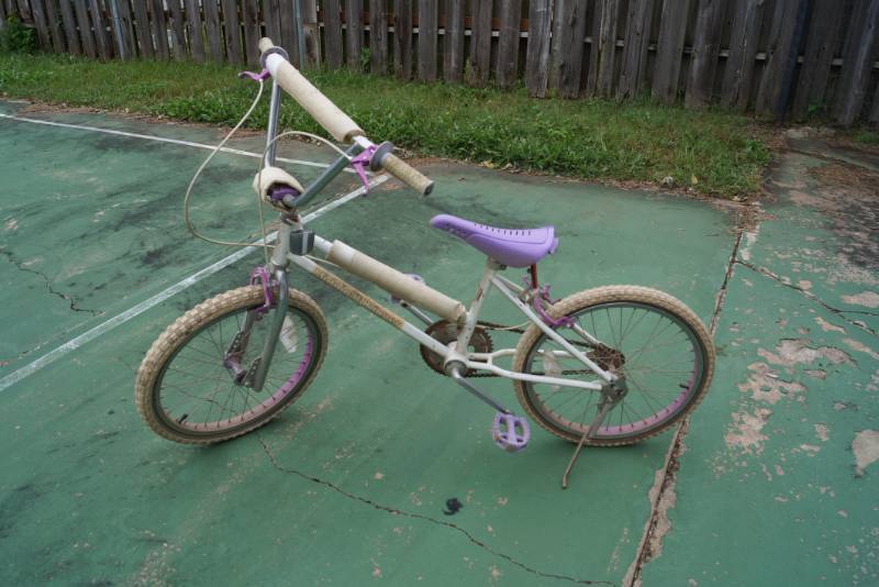 lot 3256 image: Girls Bicycle