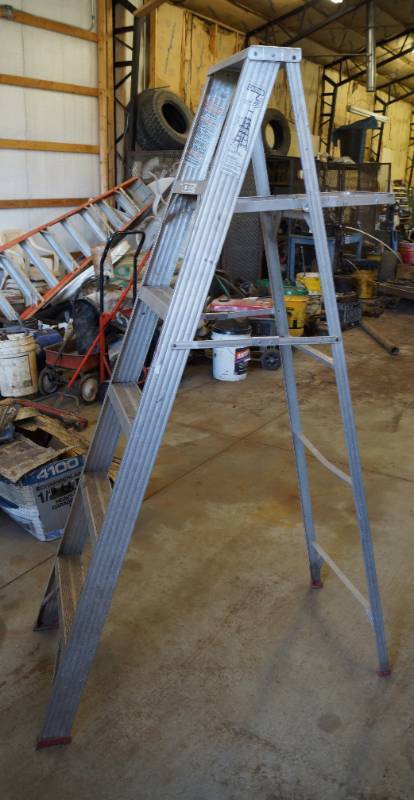 lot 4051 image: Werner Step Ladder 6 Foot