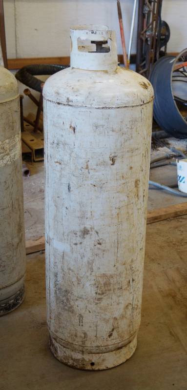 lot 4053 image: Large Propane Tank - Over 4 feet tall