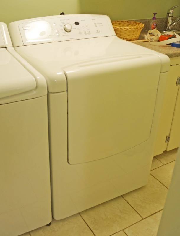 lot 1447 image: Kenmore Clothes Dyer - Works - See photos for Model#