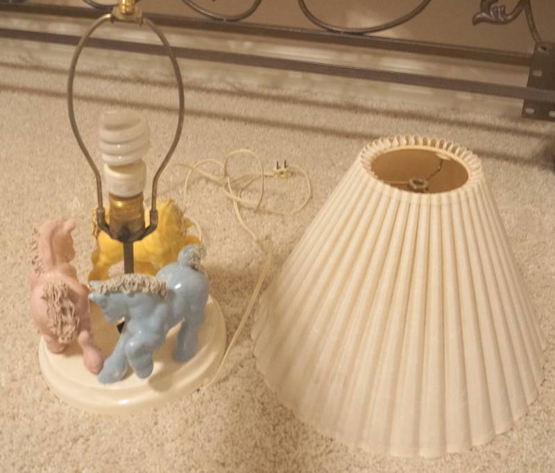 lot 3129 image: Sweet, Antique Hand Crafted Baby Nursery Lamp -WORKS Needs a washer to hold the lamp stem on. See pics
