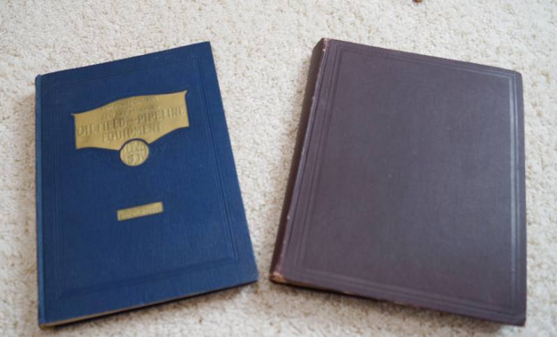 lot 3172 image: Antique Oil and Pipeline Equipment Catalog Books - Sunset Midway Oilfield California Maps and more