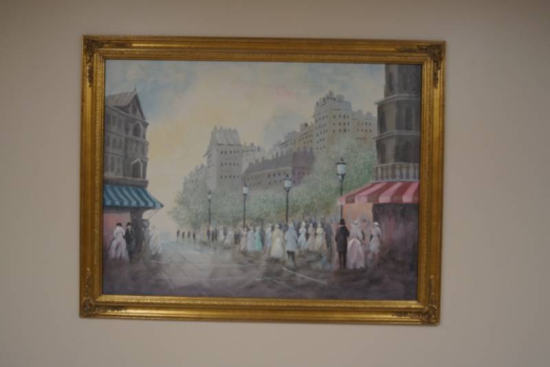 lot 3193 image: Large Decorative Piece of Artwork- It appears to be a painting - see pics and come to the preview to check it out
