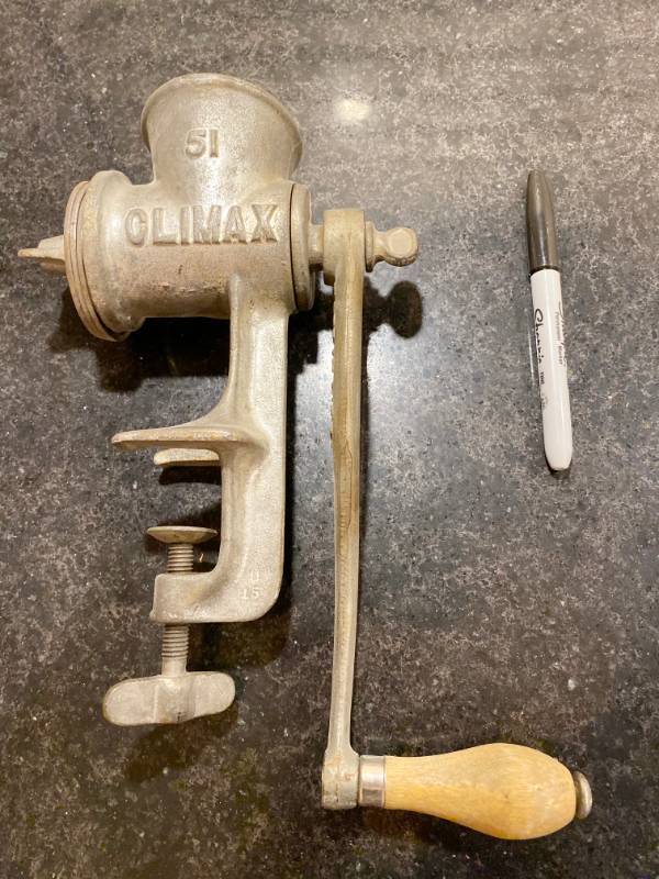 lot 3347 image: Vintage Food Grinder - CLIMAX - No 51 - Made in USA - Turns Well
