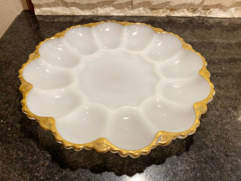 lot 3357 image: Beautiful Deviled Egg Serving Tray - Milk Glass with Gold Trim - GORGEOUS Matches FIRE-KING Dish on Lot# 3356