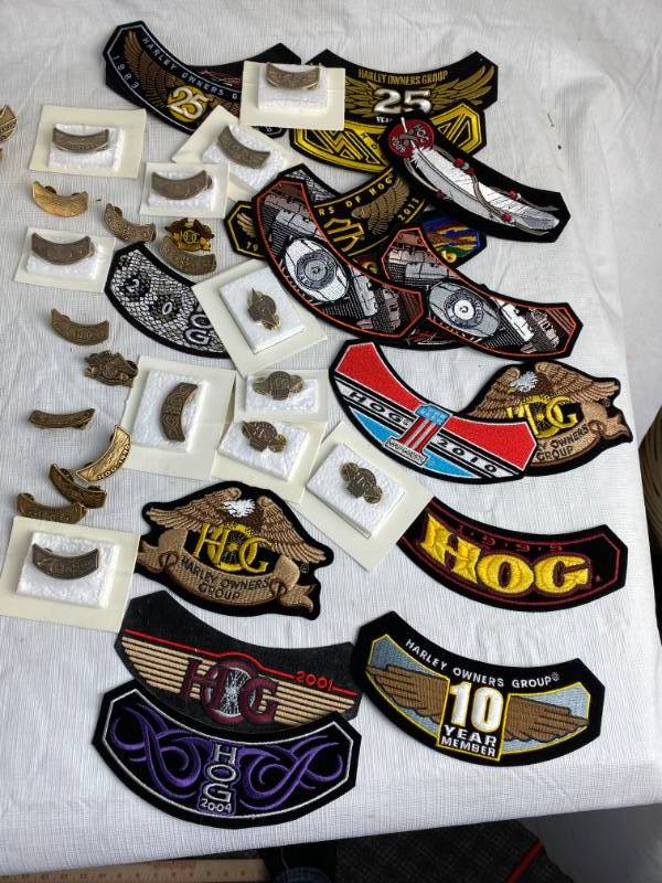lot 3395 image: Lot of HOG Patches and Pins - Various Years - HARLEY OWNERS GROUP - Gotta Have